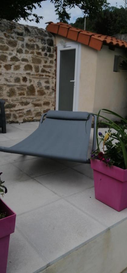 La Salamandre Apartment Vic-le-Comte Екстериор снимка